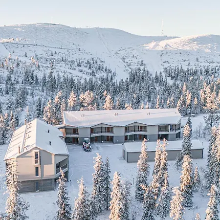 Polar Ski-in Ski-out By Aavalevi * Леви